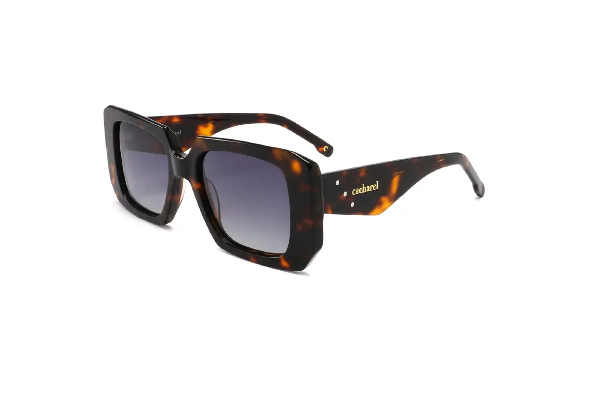 Cacharel CA054, vista lateral
